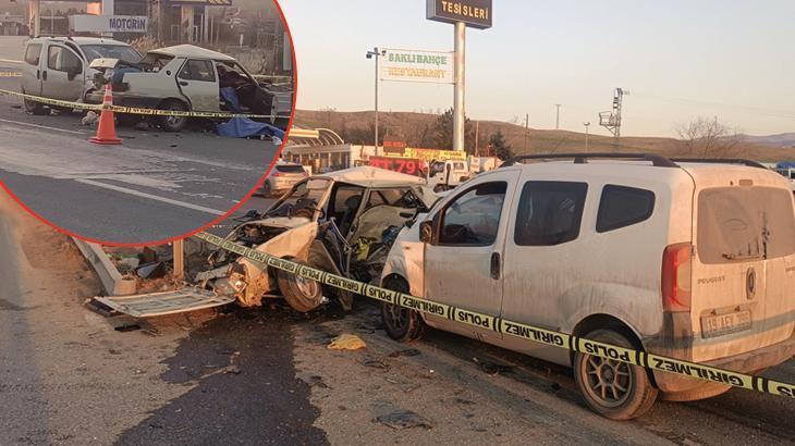 Kırıkkale’de feci kaza! Hafif ticari araç ile otomobil çarpıştı: 2 ölü, 2 yaralı
