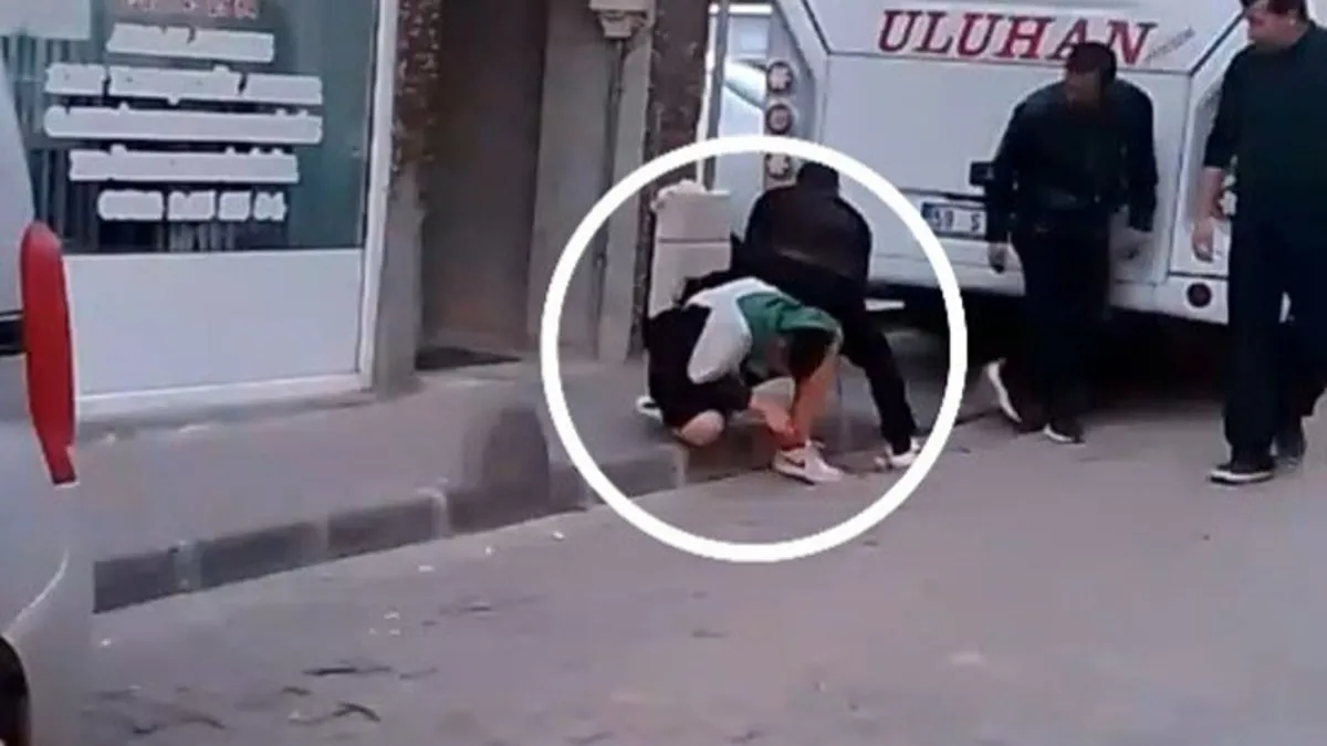 Torpiller elinde bomba gibi patladı: 14 yaşındaki çocuk ağır yaralandı!